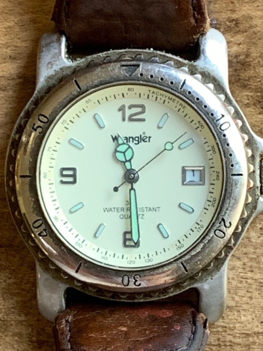 Vintage Wrangler HERO W9139KS Quartz Watch White Dial Leather Band Needs Battery